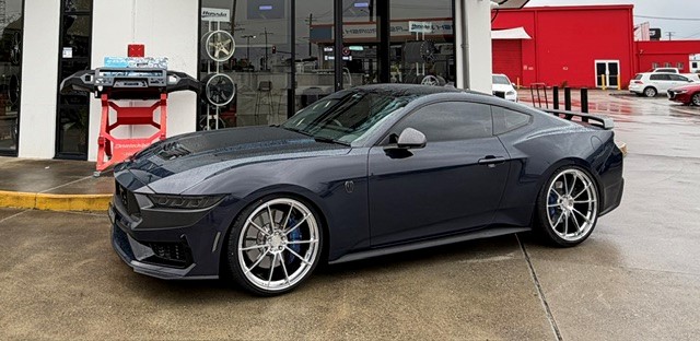 2024 Ford Mustang Dark Horse